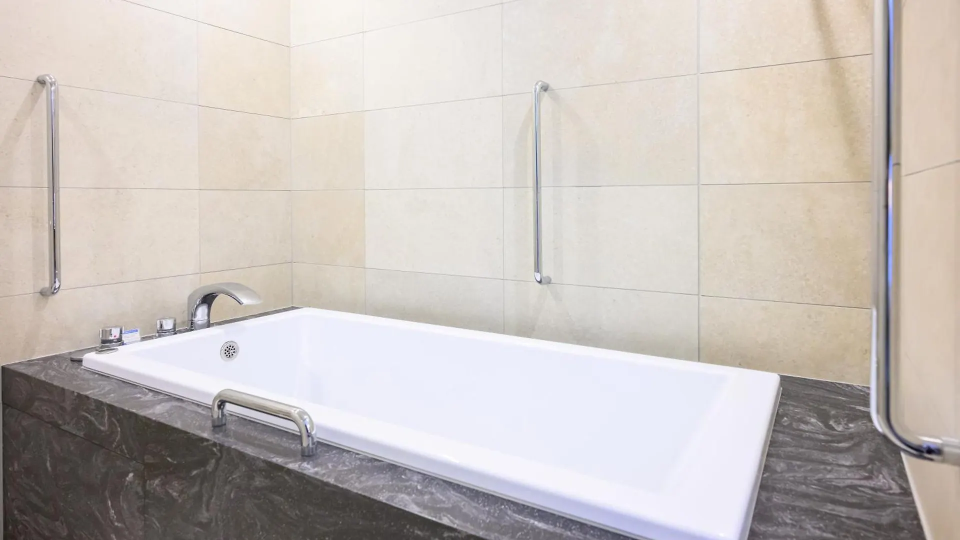 Authent Hotel Otaru Japan