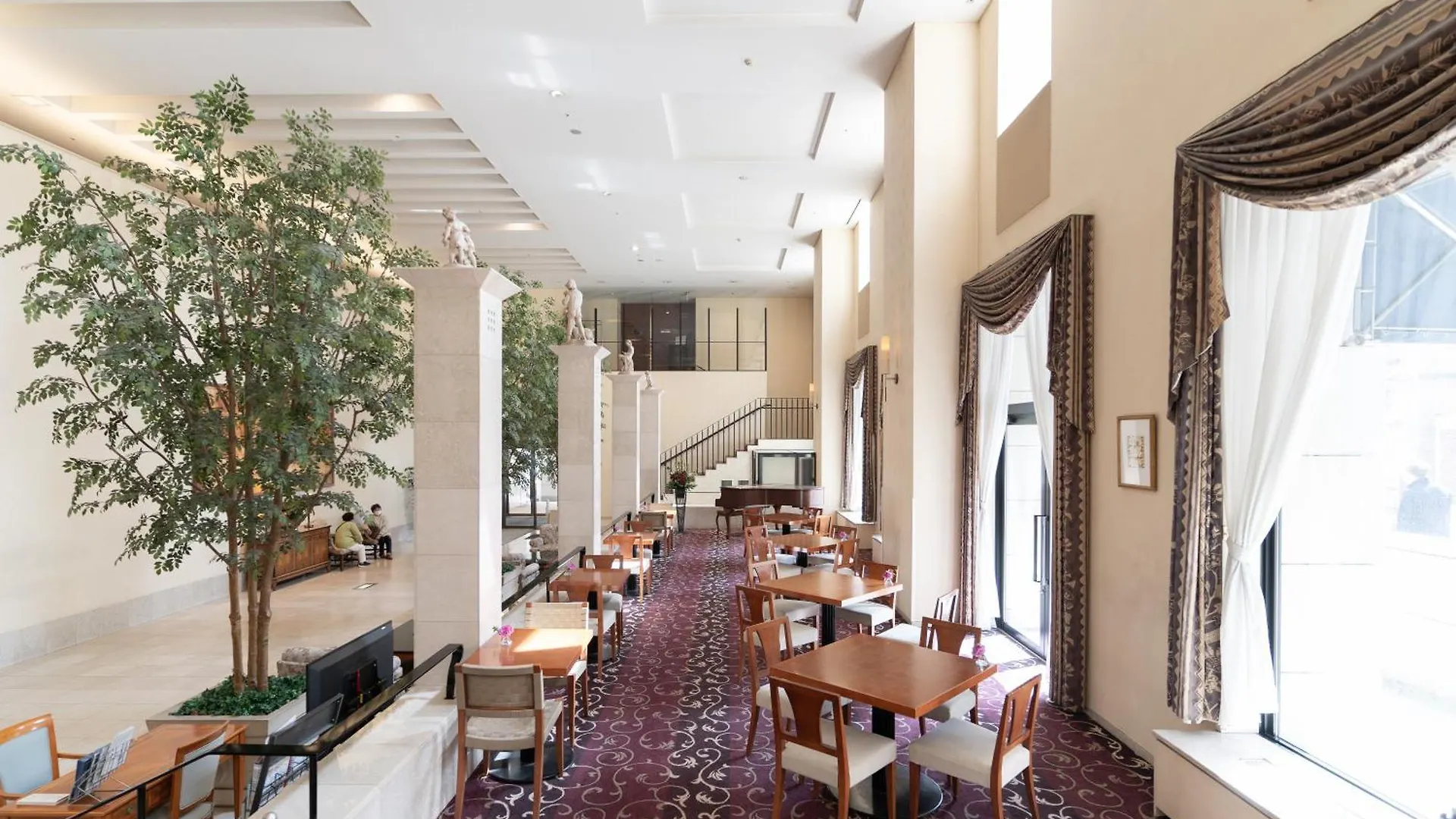 Authent Hotel Otaru 4*,  Japan